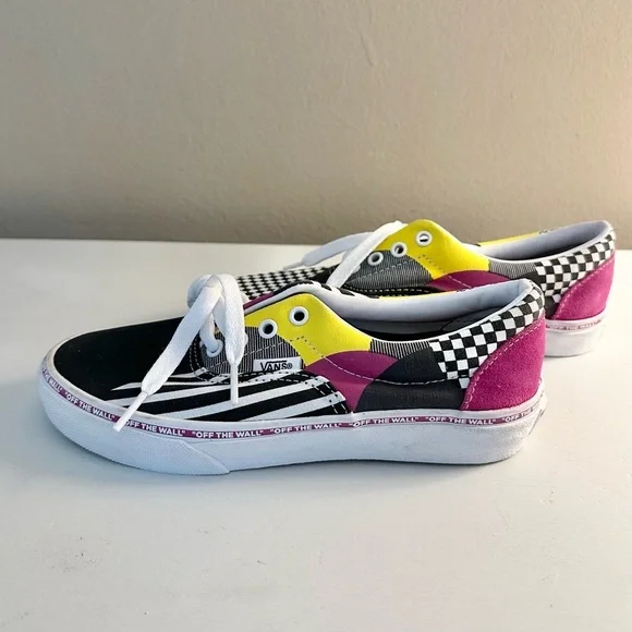 Vans Juxtapose Brand New 90’s style Canvas Shoe Youth 3 Brand New - Picture 4 of 9